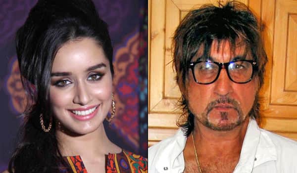 Actress-Shraddha-Kapoor-wants-to-direct-her-father