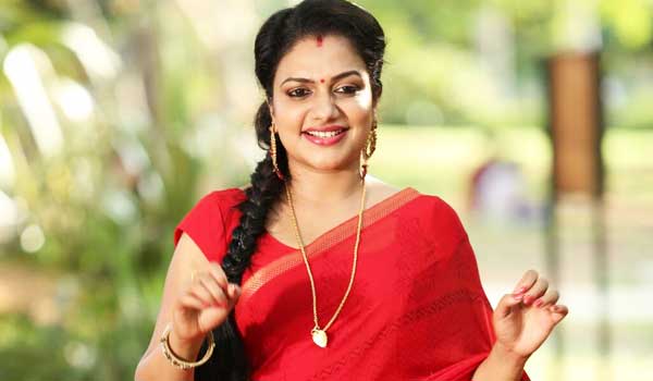 Malayalam-actress-abduction-case:-Cops-question-singer-and-TV-anchor-Rimi-Tomy