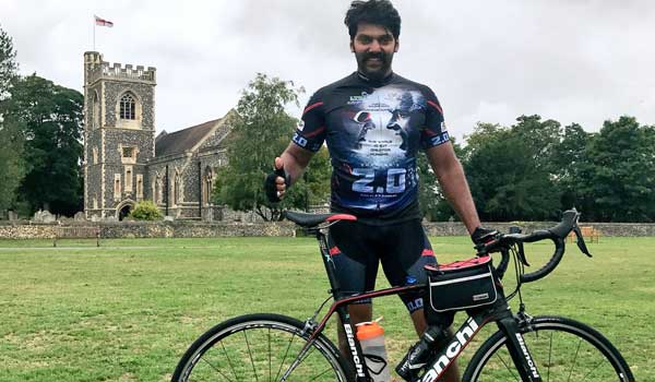 Arya-participating-in-cycle-race