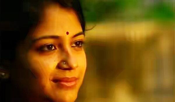 Athithi-Balan-selected-among-the-500-actress