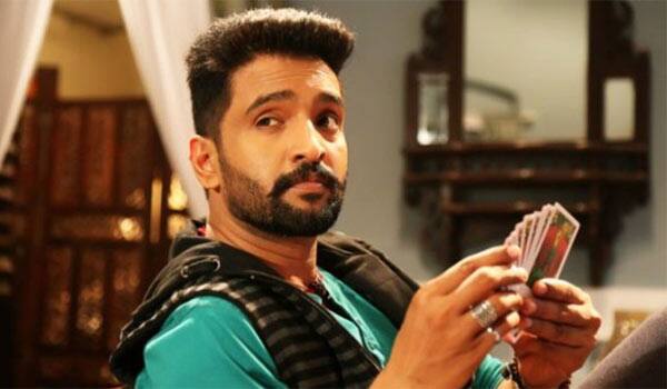 Santhanam-movie-releasing-one-month-after-another