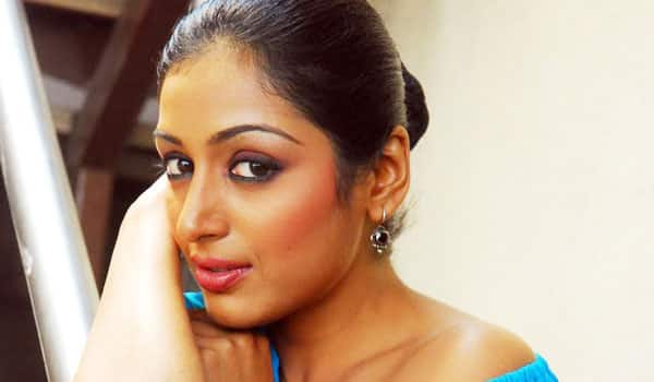 Padmapriya-talks-about-casting-couch-in-Cinema