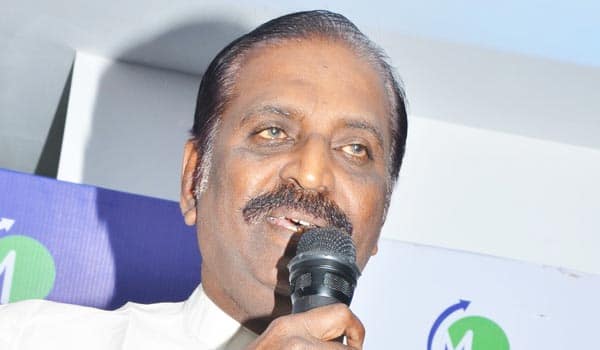 Vairamuthu-feels-about-indian-medical