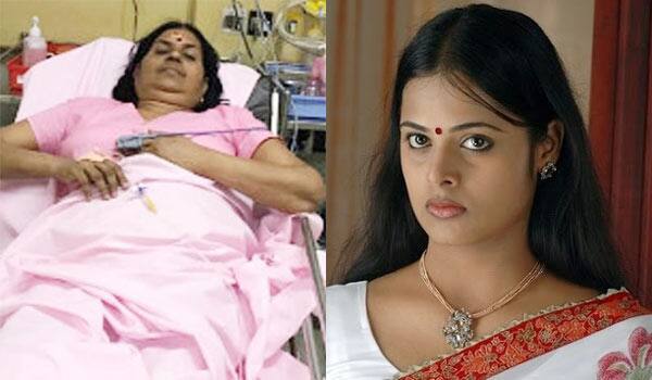 Actress-Sindhu-menons-mother-injured-in-accident-:-drivers-fight