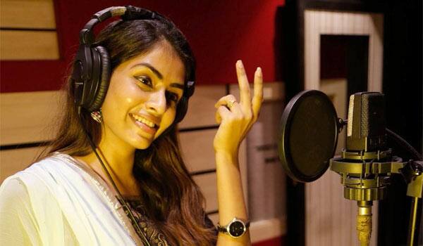 Producer-Aishwarya-turn-as-singer