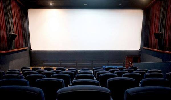 Clash-between-Multiplex-theatres-and-Single-theatres