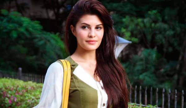 Jacqueline-Fernandez-to-star-in-Hindi-adaptation-of-novel-The-Girl-On-The-Train