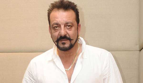 Sanjay-Dutt-to-do-cameo-in-his-own-biopic-film