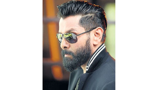 Vikram---Dhanush-movies-to-be-release-in-3-part