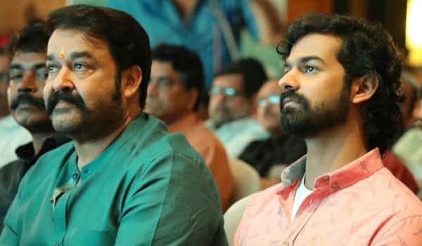 Special-show-for-Pranav-Mohanlals-first-movie