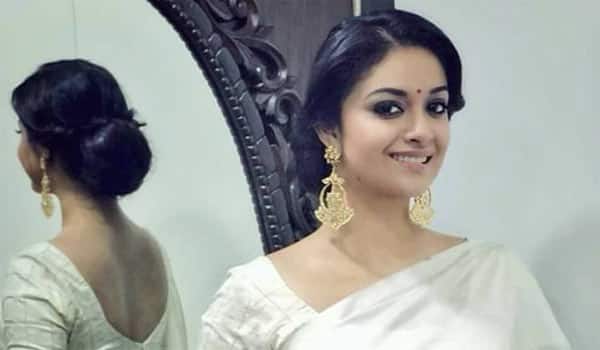 Keerthy-Suresh-gifts-Gold-coin