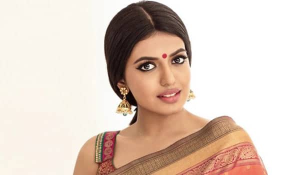 Shivani-offically-debut-at-herine-in-Telugu-film-industry