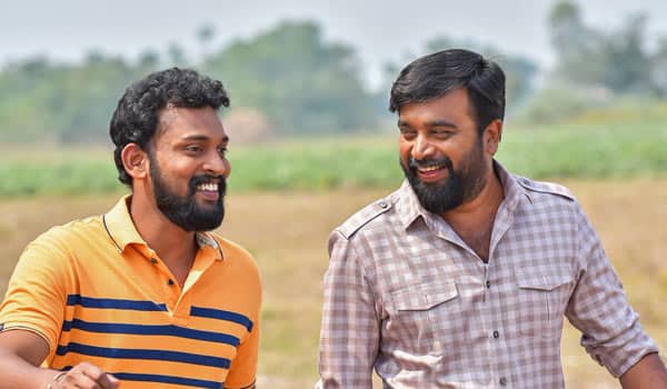Bharani-only-continue-friend-to-Sasikumar-in-Nadodigal-2
