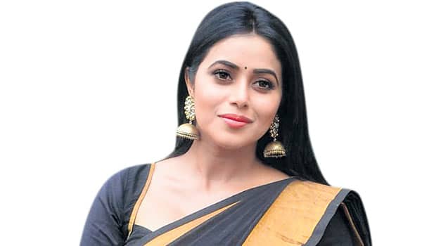 Poorna-to-change-in-vikram-style