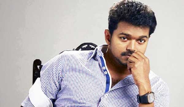 students-opposes-vijay-movie-shooting-in-college-campus