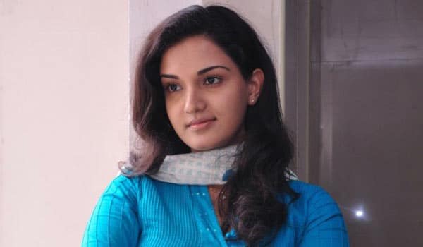 Casting-couch-in-Malayalam-film-industry-says-Honey-rose