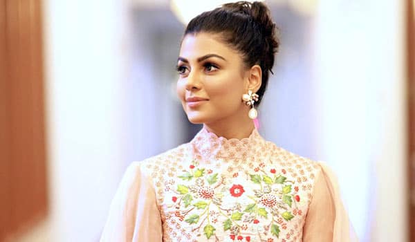 Tamil-fans-will-accept-me-says-Anisha-Ambrose