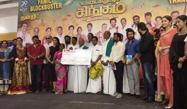 Suriya-donates-Rs.1-Crore-to-Welfare-of-Agriculture