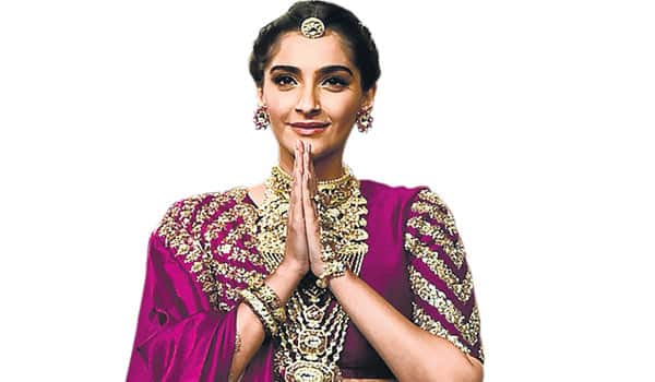 My-Father-is-role-model-for-me-says-Sonam-kapoor