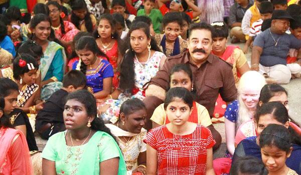 Kamal-spend-times-with-children