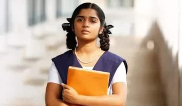 96-Young-Trisha-Gowri-turn-as-heroine-in-Malayalam
