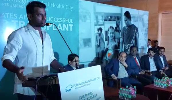 Even-in-will-beg-to-help-people-says-Vishal