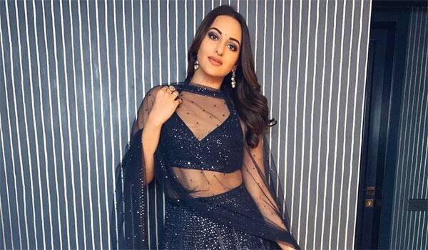sonakshi-Sinha-reply-who-trolled-her-fat-body