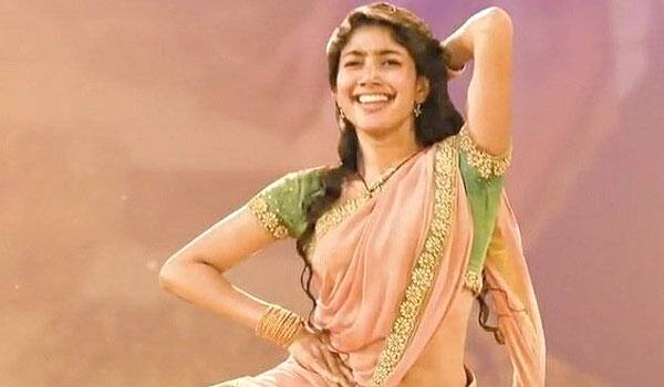 Samantha-congrats-Sai-pallavi-dance