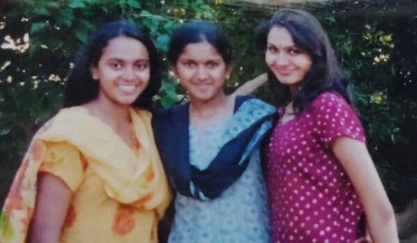 Throwback-Andrea-Jeremiah-photos-during-college-days