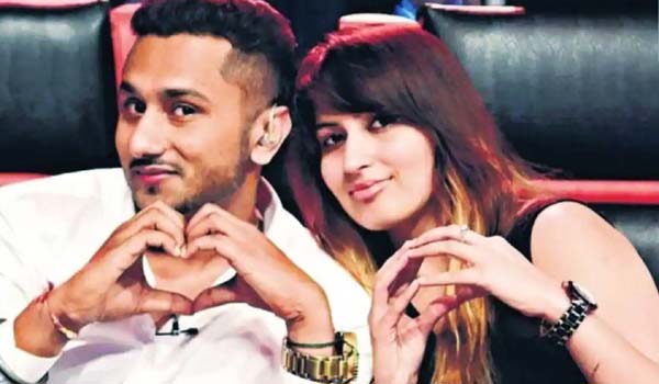 Honey-Singh-accused-of-domestic-violence-by-wife