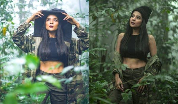 Sakshi-Aggarwal-photoshoot-at-forest