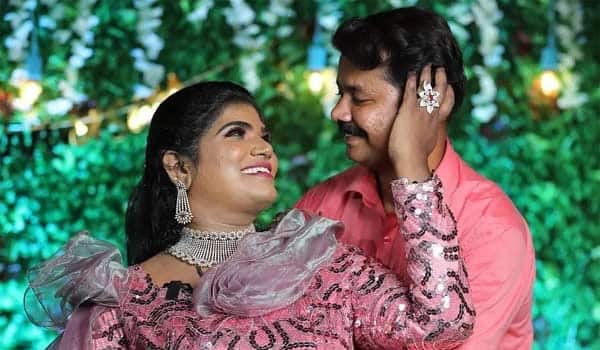 nisha-celebrates-wedding-anniversary-with-her-husband