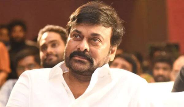 Chiranjeevi-to-act-as-ancient-role