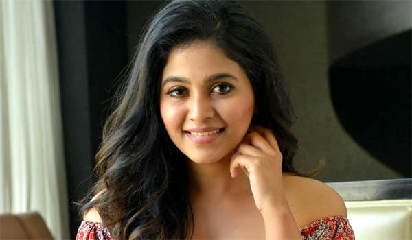 Anjali-act-with-comedy-actor