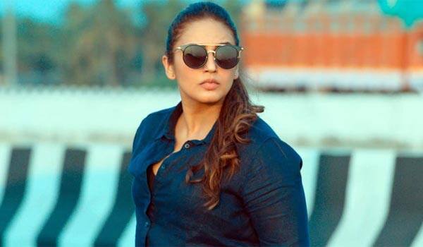 Huma-Qureshi-feels-about-no-duet-with-Ajith-in-Valimai