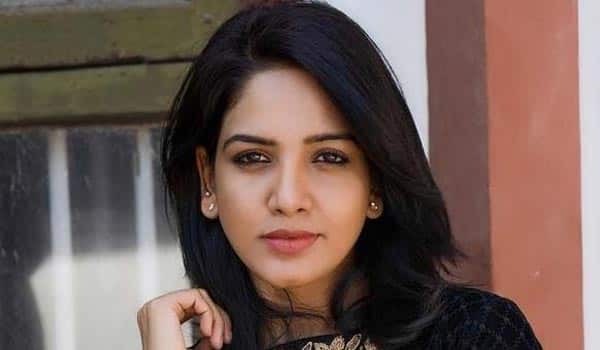 Pavani-reddy-replied-did-she-going-to-marry-Amir