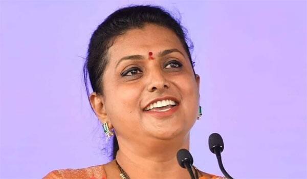 Actress-Roja-takes-oath-as-Minister-in-AP-cabinet