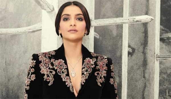 Two-arrested-who-stole-jewel-in-Sonam-kapoor-house