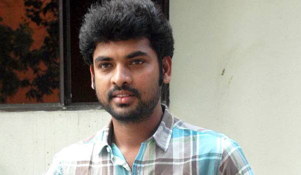 Rs.5-crore-foregery-case-file-against-Actor-Vimal