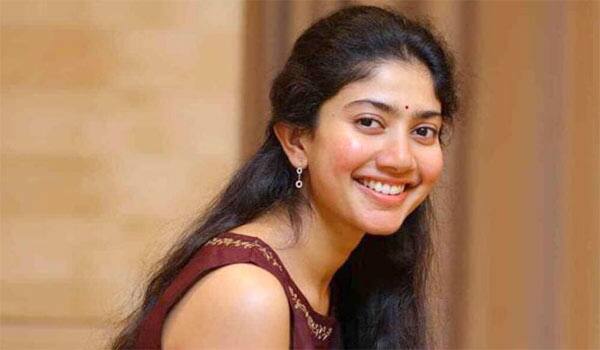 Why-Sai-pallavi-not-commit-any-new-film-:-Rumours-arounds-tht-she-plan-for-wedding
