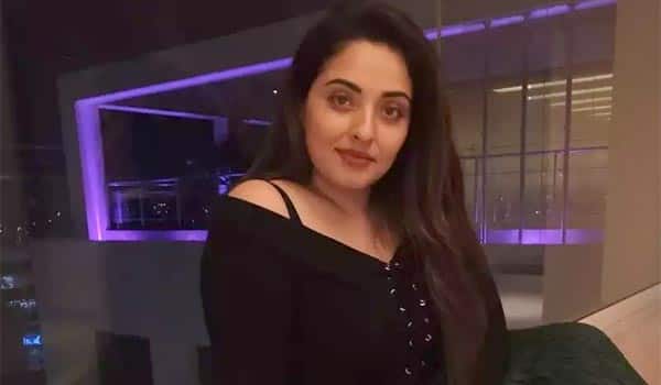 Two-girld-child-rescue-from-Actress-Mumtaz-house