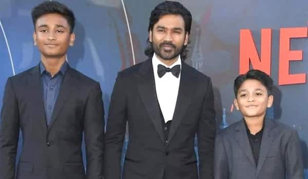 Dhanush-with-his-sons-at-TheGrayMan-premiere-show
