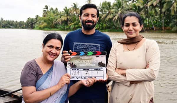 Urvashi,-Parvathi-acting-in-Shortfilm-director