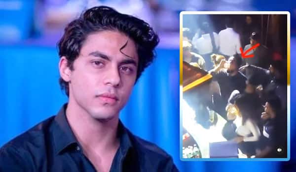 Sharukhkhan-son-in-drinks-party