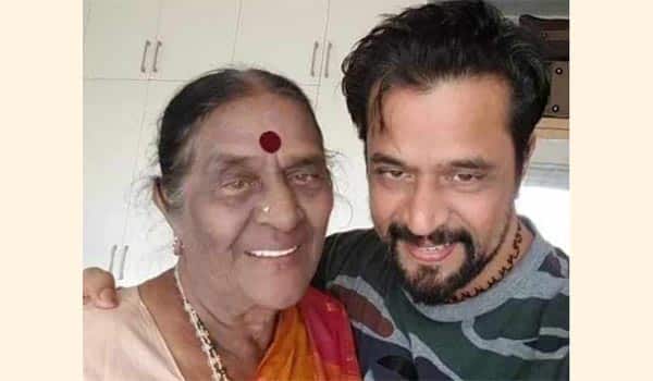 Actor-Arjun-mom-passes-away