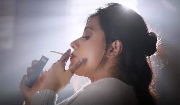 Shilpa-Manjunath-posted-a-video-smoking-a-cigarette!