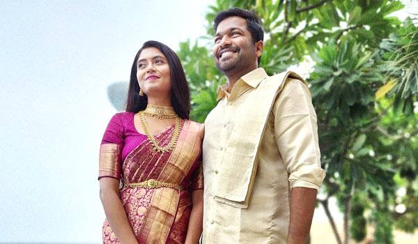 Cinematographer-Niketh-bommi-reddy-married-actress