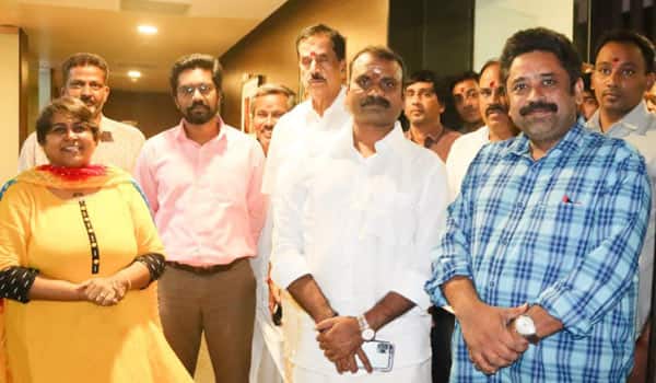 Central-minister-L-Murugan-watched-Maamanithan-movie