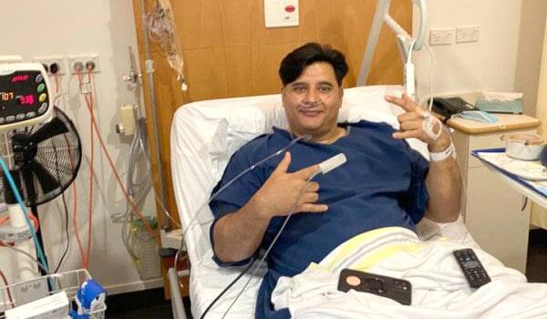 Actor-Abbas-admitted-in-hospital