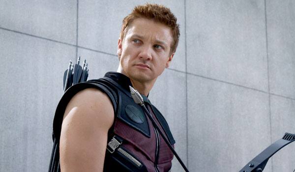 Avengers-fame-actor-Jeremy-Renner-in-critical